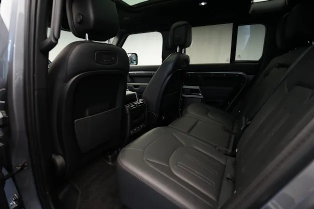Land Rover Defender 110 3.0 D I6 300 HSE AWD AT8 *Fuel Offroad Felgen* *CH-Fahrzeug* *Approved Garantie*