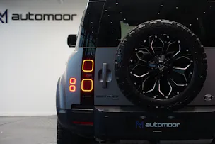 Land Rover Defender 110 3.0 D I6 300 HSE AWD AT8 *Fuel Offroad Felgen* *CH-Fahrzeug* *Approved Garantie*