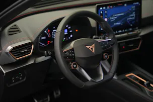 CUPRA Formentor 2.0TSI VZ 4Drive DSG *CH-Fahrzeug* *AHK* *Panorama* *Assistenzpaket*