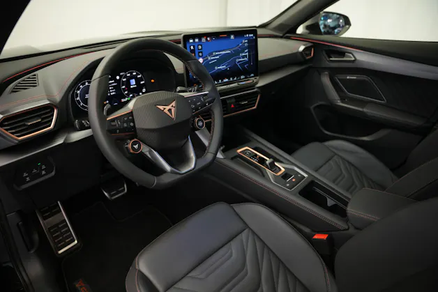 CUPRA Formentor 2.0TSI VZ 4Drive DSG *CH-Fahrzeug* *AHK* *Panorama* *Assistenzpaket*