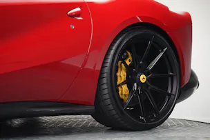 FERRARI 812 Superfast *NOVITEC* *Garantie* *CH-Fahrzeug*