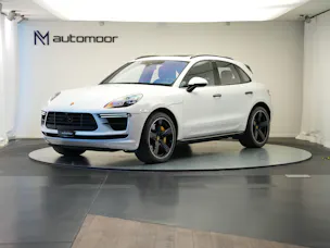 PORSCHE Macan Turbo PDK *CH-Fahrzeug* *Keramik* *Burmester* *Panorama*