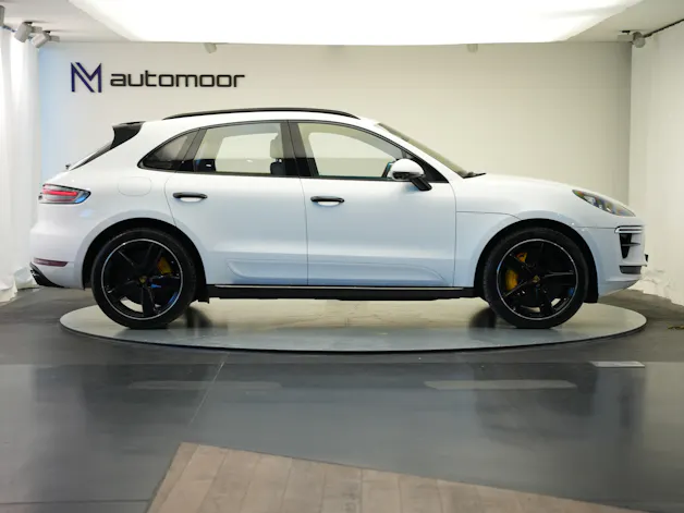 PORSCHE Macan Turbo PDK *CH-Fahrzeug* *Keramik* *Burmester* *Panorama*