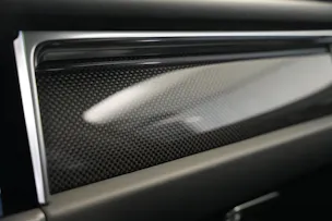 PORSCHE Macan Turbo PDK *CH-Fahrzeug* *Keramik* *Burmester* *Panorama*