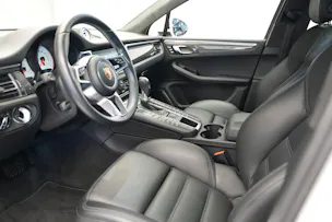 PORSCHE Macan Turbo PDK *CH-Fahrzeug* *Keramik* *Burmester* *Panorama*