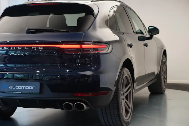 PORSCHE Macan S PDK