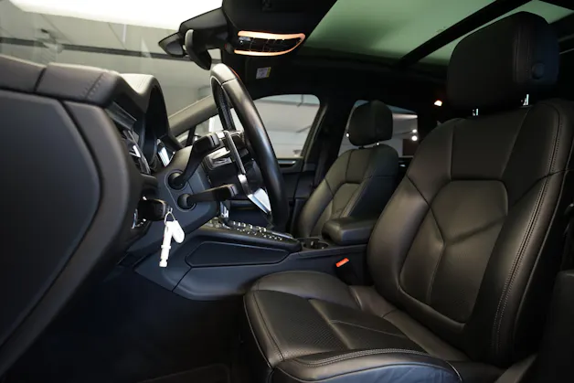 PORSCHE Macan S PDK