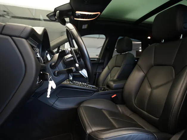 PORSCHE Macan S PDK