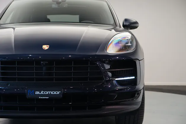 PORSCHE Macan S PDK