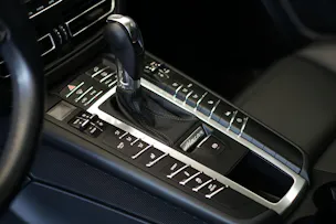 PORSCHE Macan S PDK