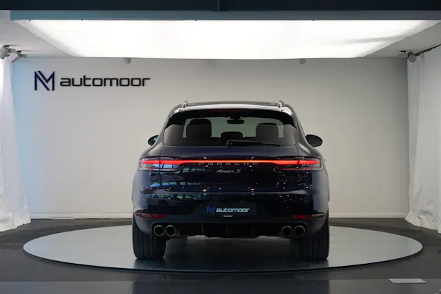 PORSCHE Macan S PDK
