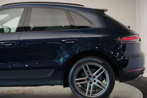 PORSCHE Macan S PDK