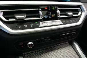 BMW M440i xDrive 48V Coupé Steptronic *CH-Fahrzeug* *M Sportsitze* *Carbon Paket*