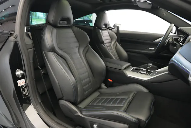 BMW M440i xDrive 48V Coupé Steptronic *CH-Fahrzeug* *M Sportsitze* *Carbon Paket*