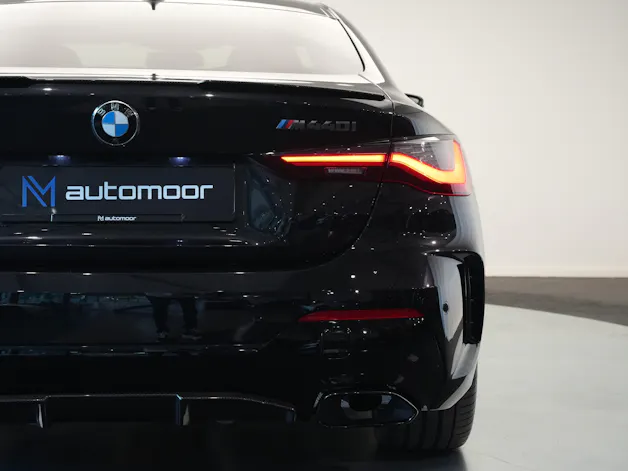 BMW M440i xDrive 48V Coupé Steptronic *CH-Fahrzeug* *M Sportsitze* *Carbon Paket*