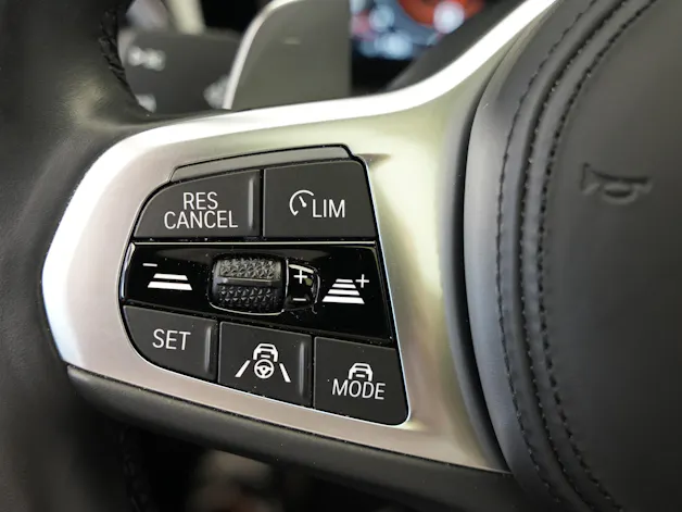 BMW M440i xDrive 48V Coupé Steptronic *CH-Fahrzeug* *M Sportsitze* *Carbon Paket*