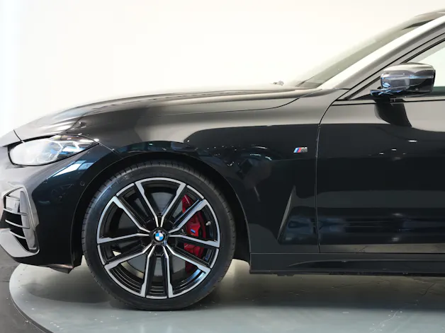 BMW M440i xDrive 48V Coupé Steptronic *CH-Fahrzeug* *M Sportsitze* *Carbon Paket*