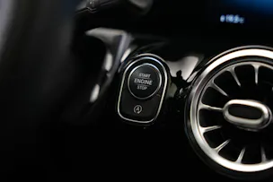 MERCEDES-BENZ GLA 200 AMG Line 7G-DCT *CH-Fahrzeug* *Panorama*