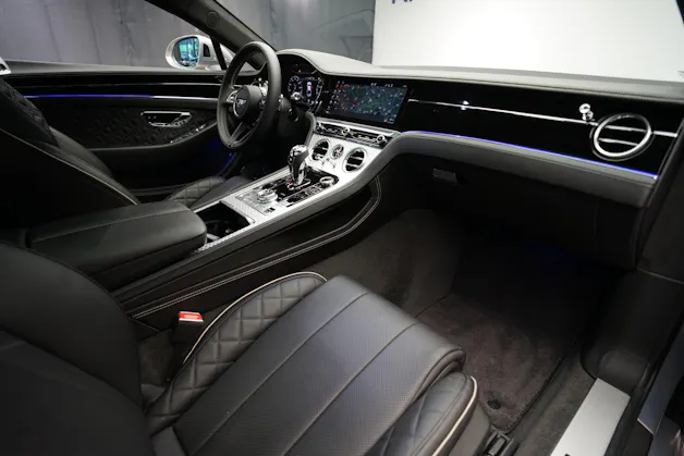 BENTLEY Continental GT 4.0 V8 *Naim* *Touring Spec* *Panoramadach*
