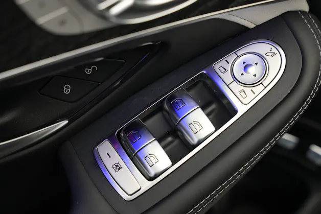 MERCEDES-BENZ GLC 63 S AMG 4Matic 9G-Tronic *CH-Fahrzeug* *Voll*