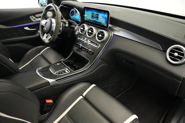 MERCEDES-BENZ GLC 63 S AMG 4Matic 9G-Tronic *CH-Fahrzeug* *Voll*