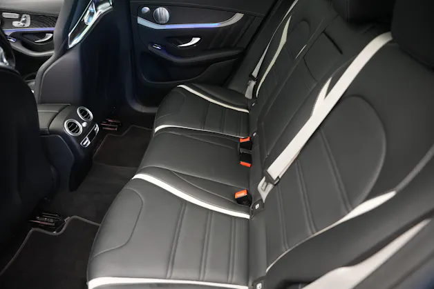 MERCEDES-BENZ GLC 63 S AMG 4Matic 9G-Tronic *CH-Fahrzeug* *Voll*