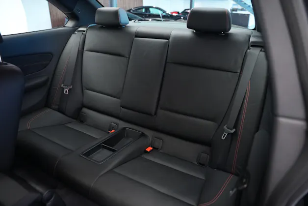BMW 1er M Coupé *CH-Fahrzeug* *Eisenmann Abgasanlage*