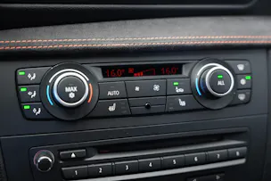 BMW 1er M Coupé *CH-Fahrzeug* *Eisenmann Abgasanlage*