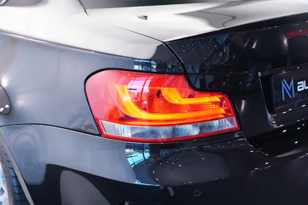 BMW 1er M Coupé *CH-Fahrzeug* *Eisenmann Abgasanlage*