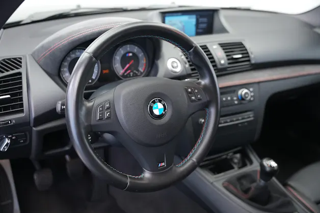 BMW 1er M Coupé *CH-Fahrzeug* *Eisenmann Abgasanlage*