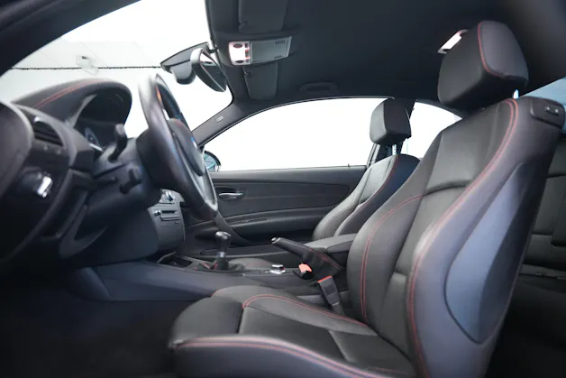 BMW 1er M Coupé *CH-Fahrzeug* *Eisenmann Abgasanlage*