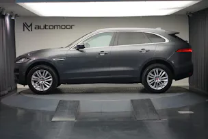 Jaguar F-Pace 30t 2.0 Prestige AWD Automatik *CH-Fahrzeug* *Panoramadach* *Assistenzpaket