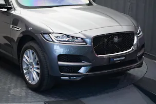 Jaguar F-Pace 30t 2.0 Prestige AWD Automatik *CH-Fahrzeug* *Panoramadach* *Assistenzpaket