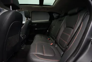 Jaguar F-Pace 30t 2.0 Prestige AWD Automatik *CH-Fahrzeug* *Panoramadach* *Assistenzpaket