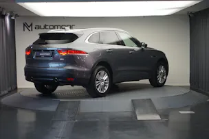 Jaguar F-Pace 30t 2.0 Prestige AWD Automatik *CH-Fahrzeug* *Panoramadach* *Assistenzpaket