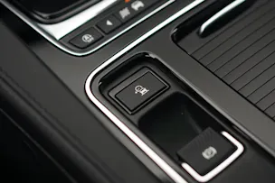Jaguar F-Pace 30t 2.0 Prestige AWD Automatik *CH-Fahrzeug* *Panoramadach* *Assistenzpaket