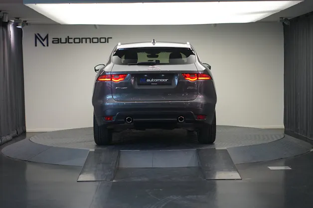Jaguar F-Pace 30t 2.0 Prestige AWD Automatik *CH-Fahrzeug* *Panoramadach* *Assistenzpaket