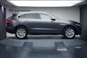 Jaguar F-Pace 30t 2.0 Prestige AWD Automatik *CH-Fahrzeug* *Panoramadach* *Assistenzpaket