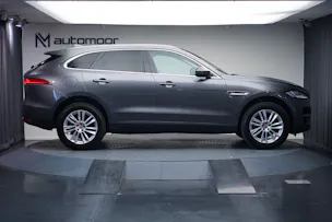 Jaguar F-Pace 30t 2.0 Prestige AWD Automatik *CH-Fahrzeug* *Panoramadach* *Assistenzpaket