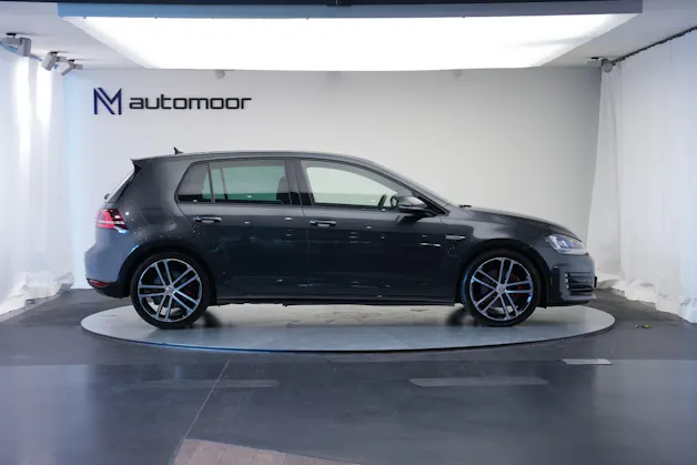 VW Golf 2.0 TDI GTD DSG *CH-Fahrzeug*