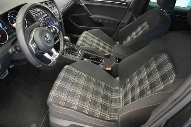 VW Golf 2.0 TDI GTD DSG *CH-Fahrzeug*