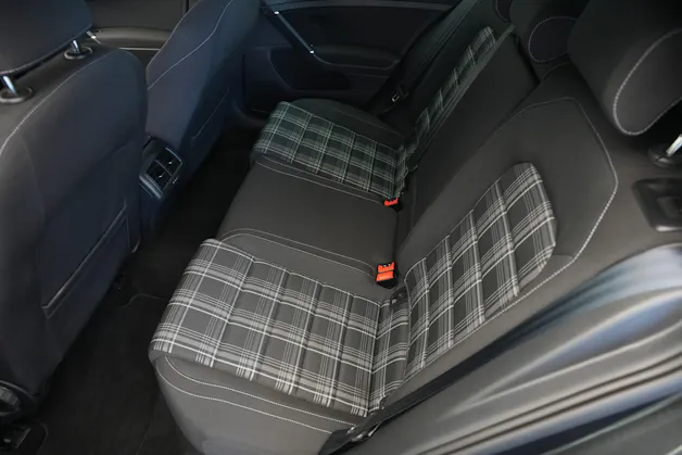 VW Golf 2.0 TDI GTD DSG *CH-Fahrzeug*