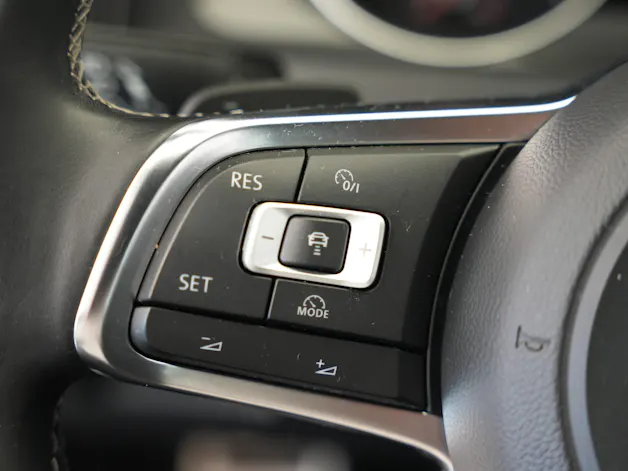 VW Golf 2.0 TDI GTD DSG *CH-Fahrzeug*