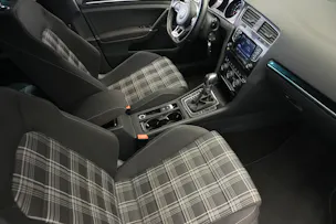 VW Golf 2.0 TDI GTD DSG *CH-Fahrzeug*