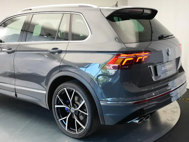 VW Tiguan 2.0TSI R 4Motion DSG *CH-Fahrzeug* *AHK*