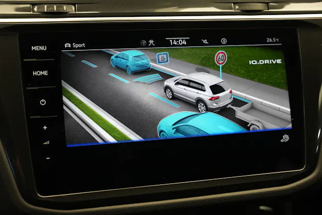 VW Tiguan 2.0TSI R 4Motion DSG *CH-Fahrzeug* *AHK*