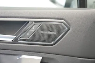 VW Tiguan 2.0TSI R 4Motion DSG *CH-Fahrzeug* *AHK*