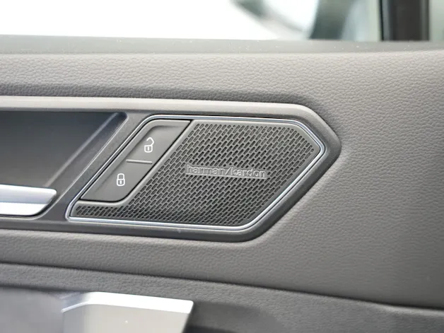 VW Tiguan 2.0TSI R 4Motion DSG *CH-Fahrzeug* *AHK*