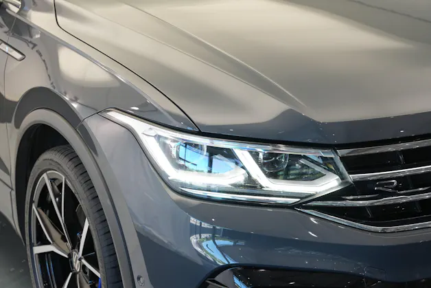 VW Tiguan 2.0TSI R 4Motion DSG *CH-Fahrzeug* *AHK*