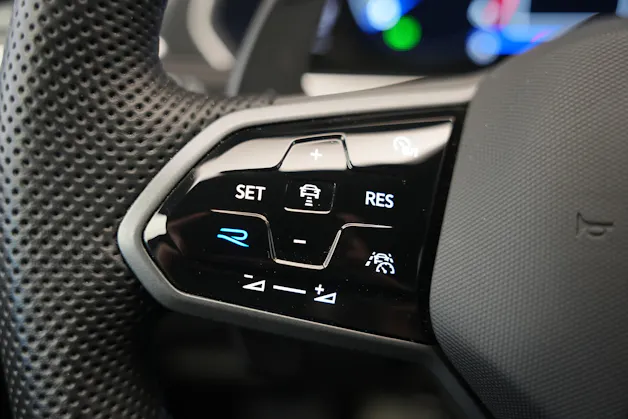 VW Tiguan 2.0TSI R 4Motion DSG *CH-Fahrzeug* *AHK*